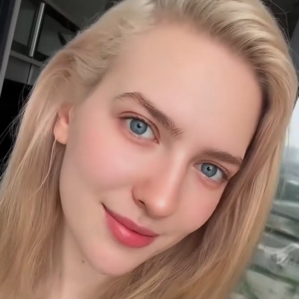 Nordic Sky Blue colored contact lenses by Moxielens