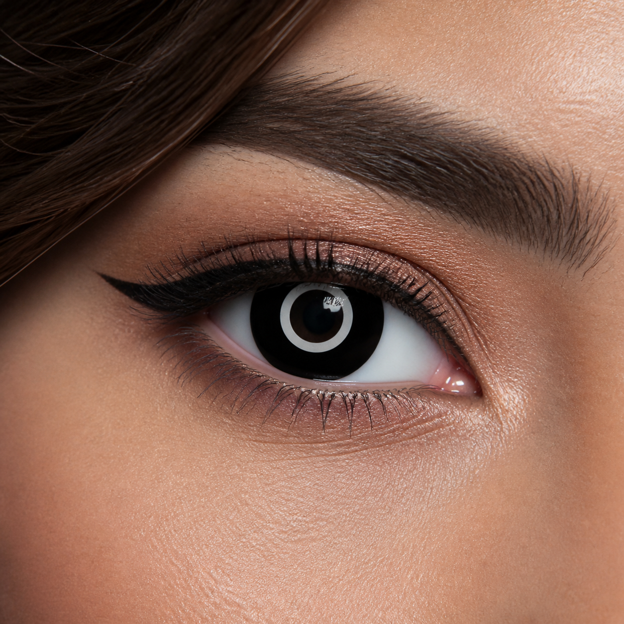 Double Ring Black colored contacts - a graphic black-and-white double-ring print for high-contrast cosplay and editorial character looks