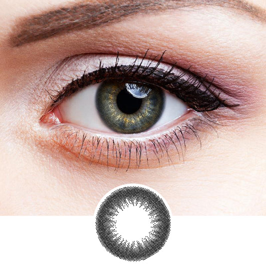 Audrey Black | Moxielens Midnight Edge Colored Contacts ??Midnight Edge colored contacts | Moxielens