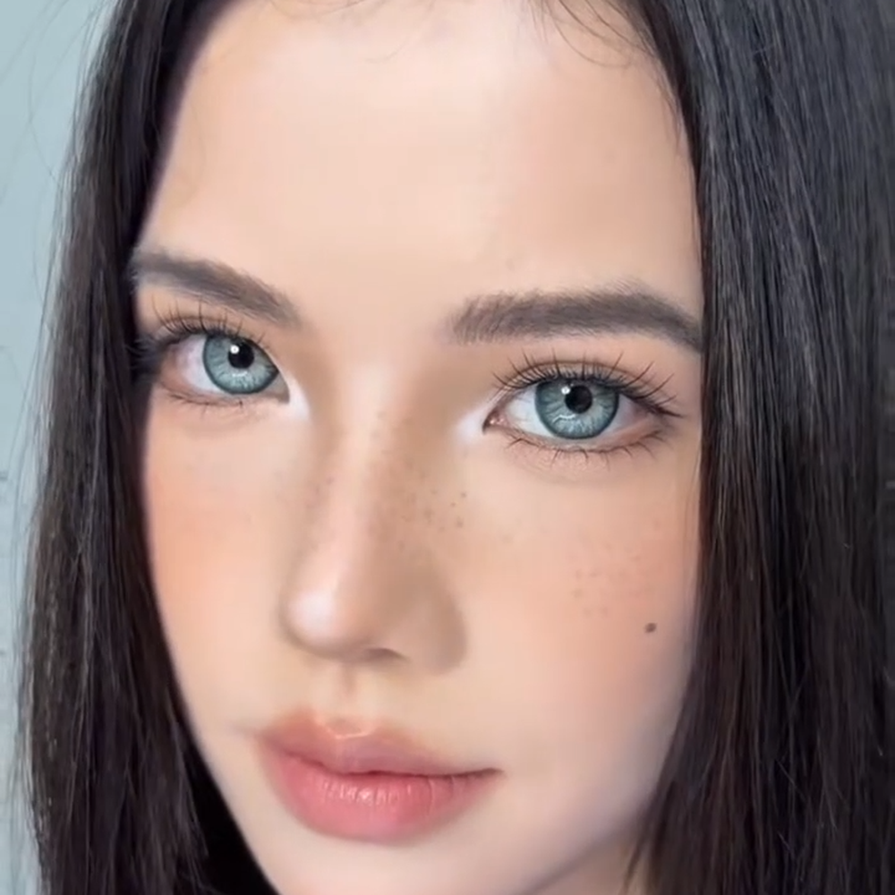 Blue Quartz Grey colored contact lenses by Moxielens