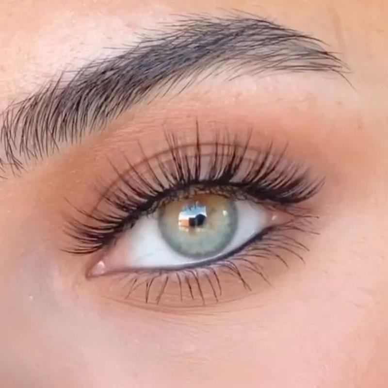 Natural mint green (12 months) colored contact lenses