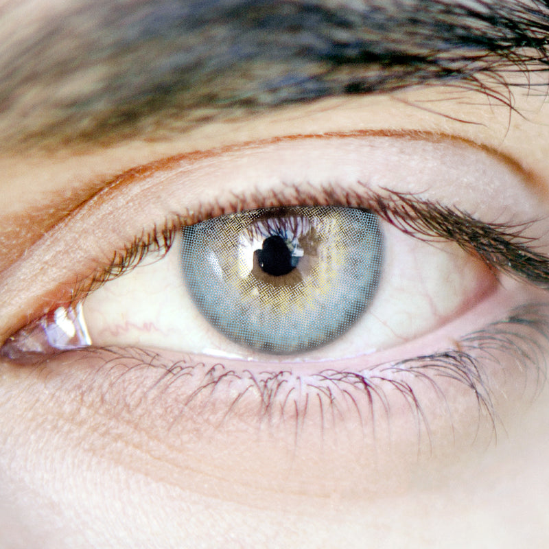 Taylor Gray colored contact lenses by Moxielens