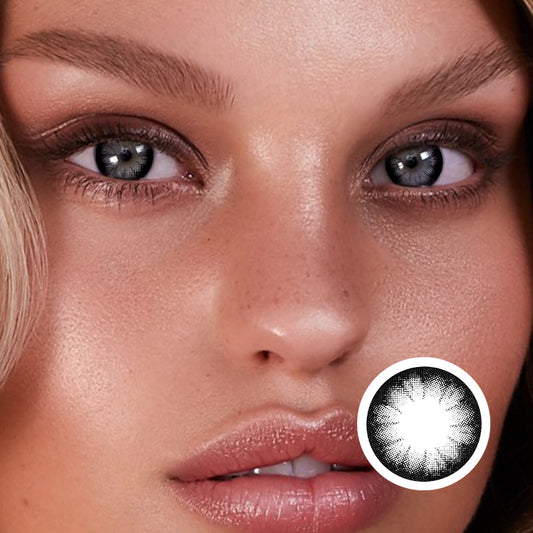 Small Beauty Eyes Black colored contact lenses