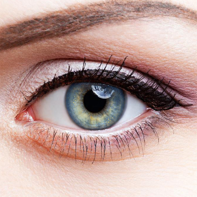 Chubby Blue colored contact lenses