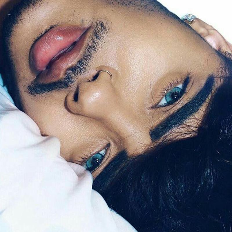 Men's Charm Ocean Blue (12 months) colored contact lenses