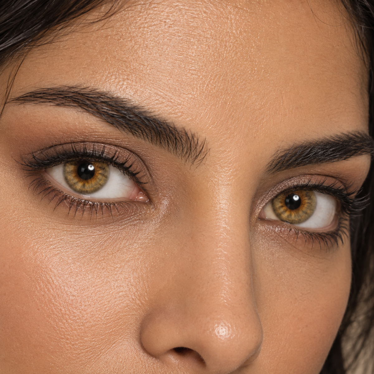 Citrine Olive Satin Blend colored contacts - proven three-color green demand translated into a supplier-friendly citrine three-tone blend