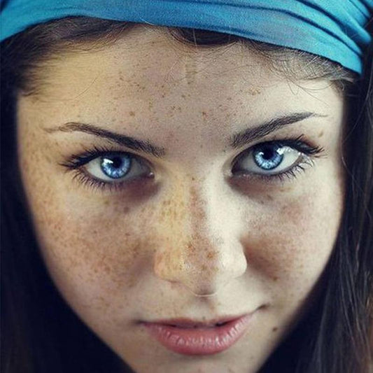 Egyptian shiny black blue (12 months) colored contact lenses