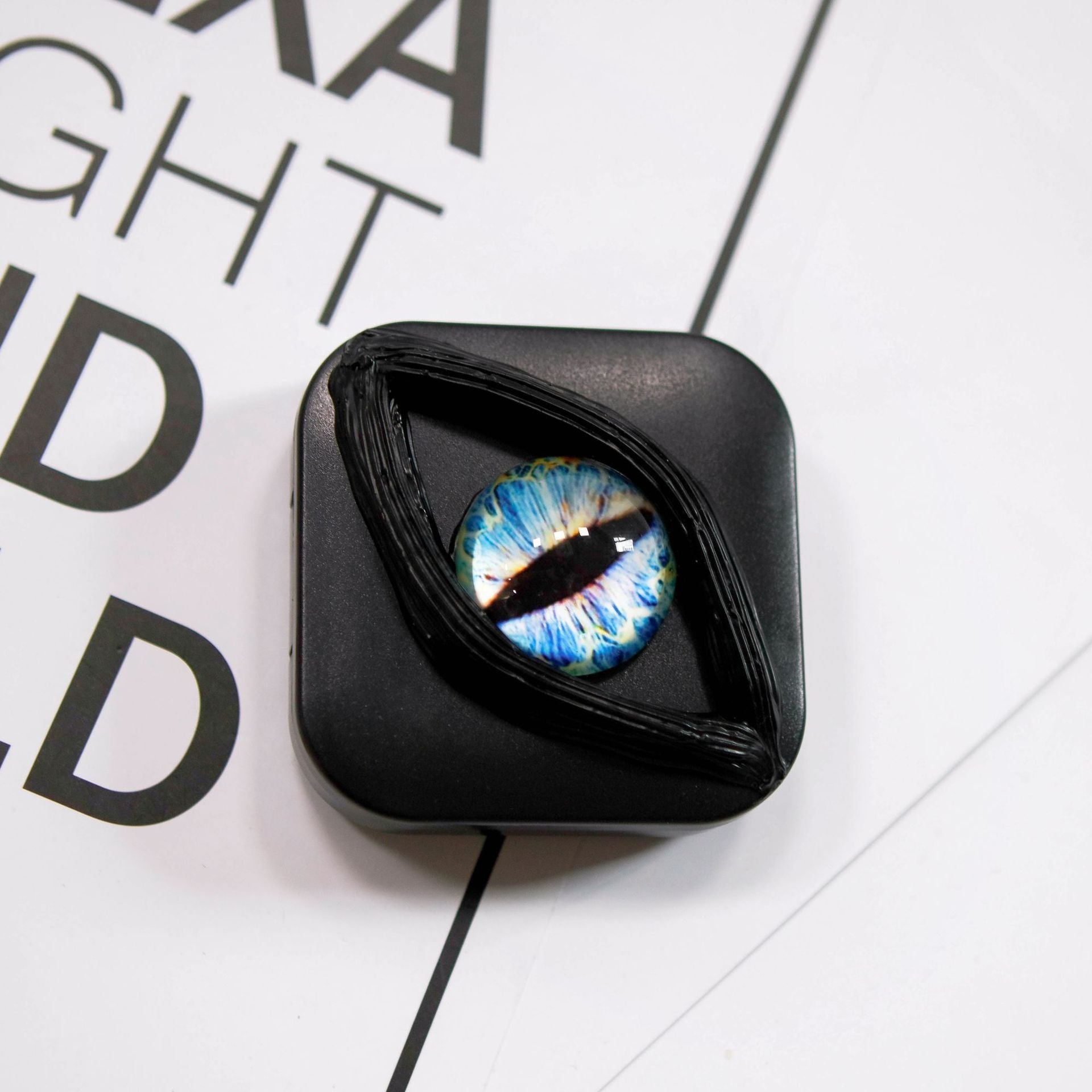 New Original Horror Eye Personality Contact Lens Lens Storage Box colored contact lenses
