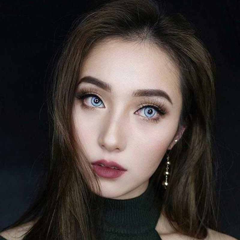 Tiffany blue (12 months) colored contact lenses
