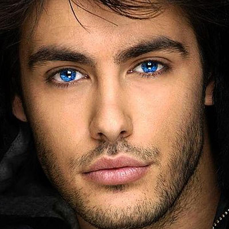 Men's bright blue (12 months) cosmetic colored contact lenses