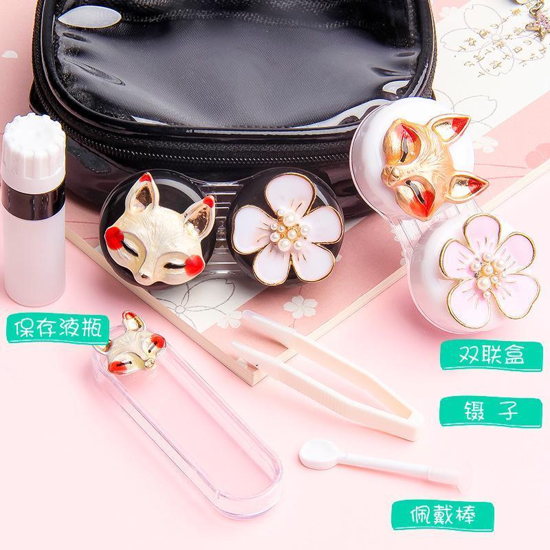 Contact lens case cute personality simple and portable lens box colored contact lenses