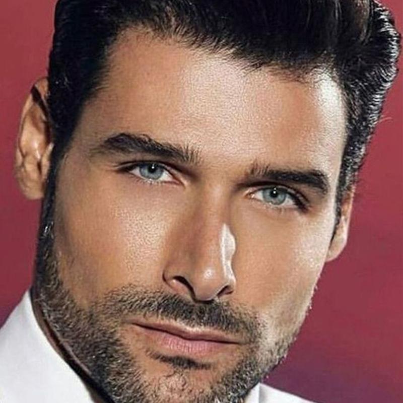 Men's light silver grey (12 months) colored contact lenses