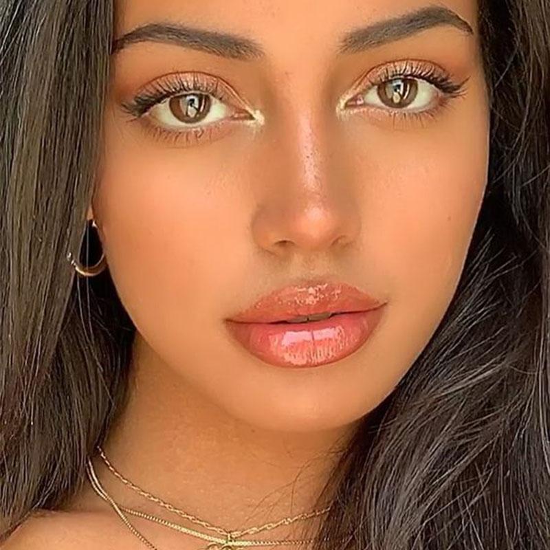 Natural bright brown (12 months) colored contact lenses