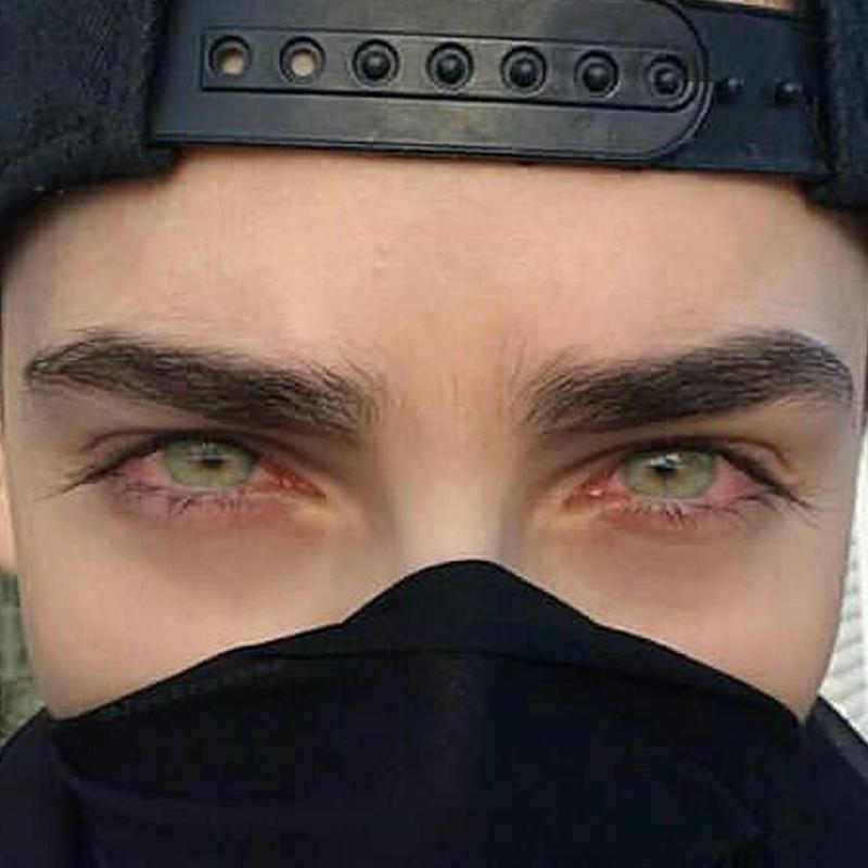 Men's light candy green eyes (12 months) colored contact lenses