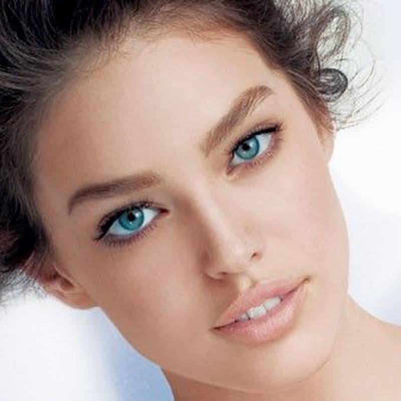 Natural dark green (12 months) cosmetic colored contact lenses