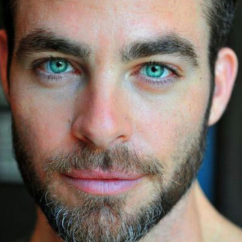 Men's green (12 months) colored contact lenses